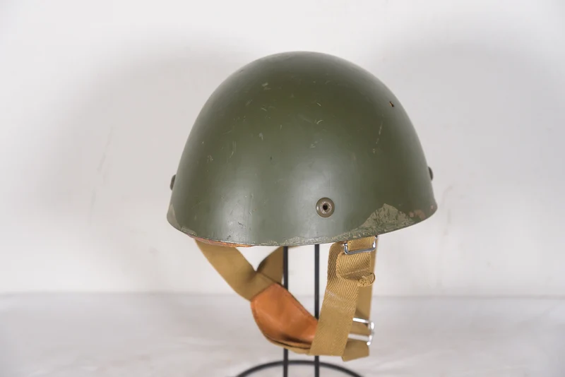 M.42/60 Fallschirmjägerhelm EI 60er/80er Jahre