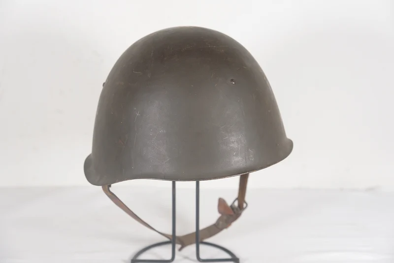 Tschechoslowakischer M.53-Helm
