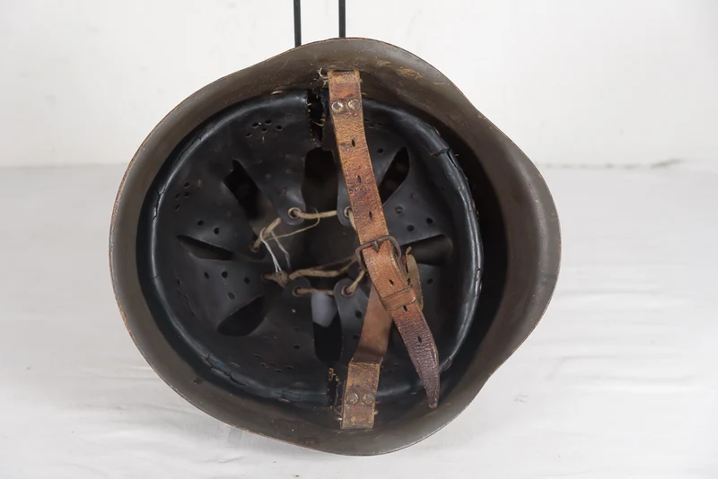Tschechoslowakischer M.53-Helm