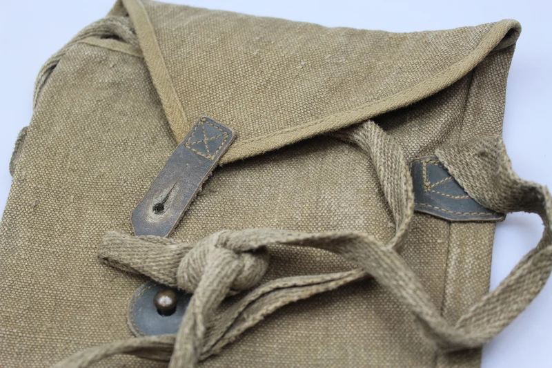 Gasmaskentasche T.35 aus dem Zweiten Weltkrieg