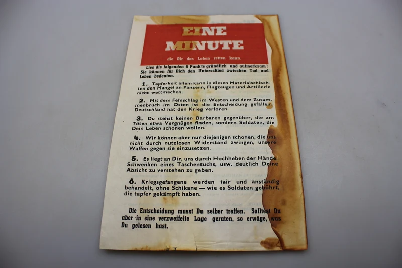 „Eine Minute.“ Propagandabroschüre der Alliierten aus dem 2. Weltkrieg