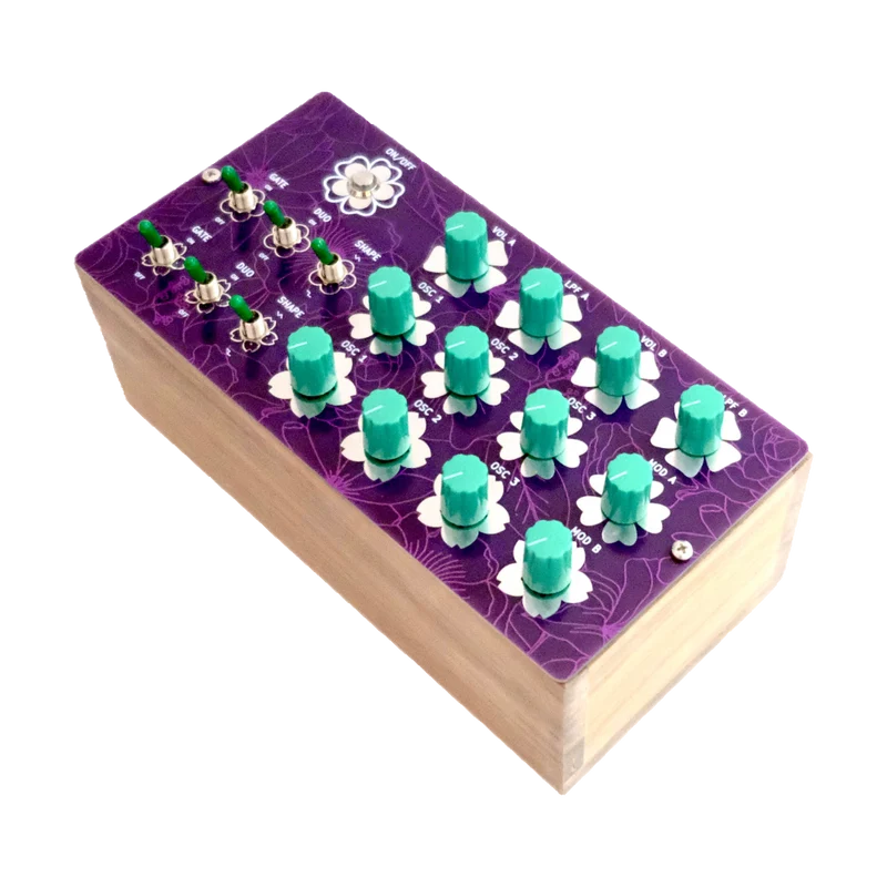 Beanie Bunnie Hana Synth