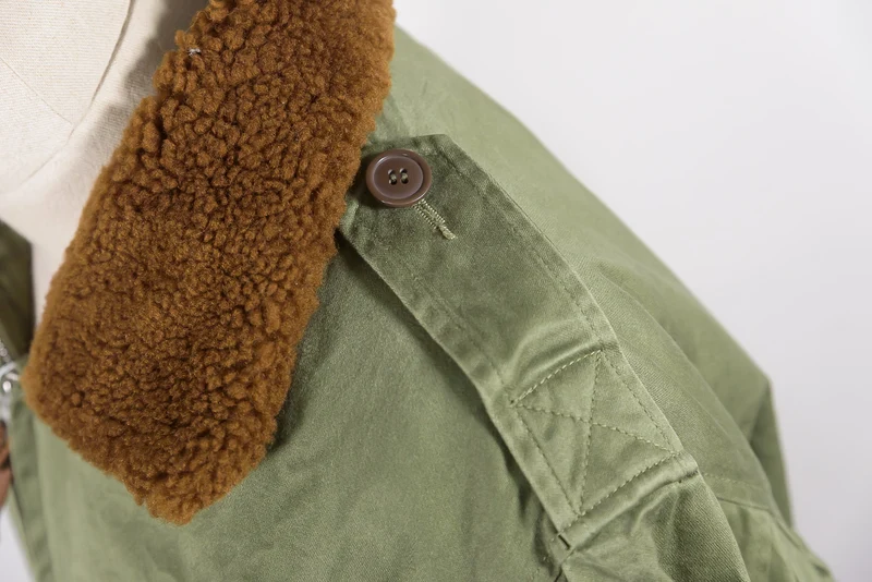 Reproduktion einer B-10 Fliegerjacke der USAAF aus dem Zweiten Weltkrieg