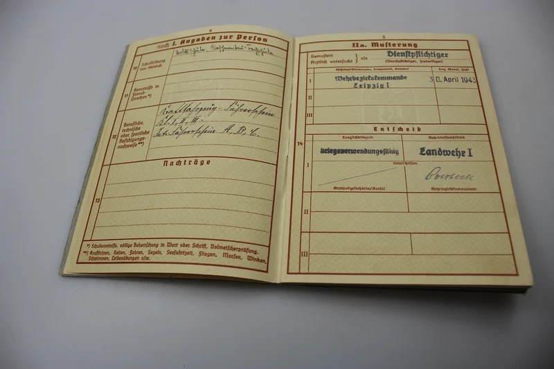 Wehrpass WH und zwei Führerscheine