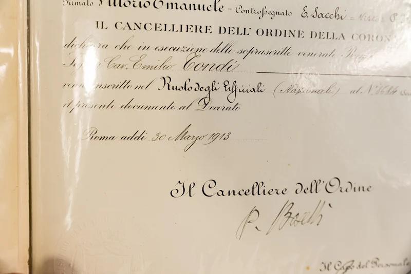 Einzelner Familienkonvolut von Urkunden im Zeitraum der zwanzig Jahre.