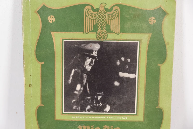 „Wir die Ostmark“, Stickeralbum