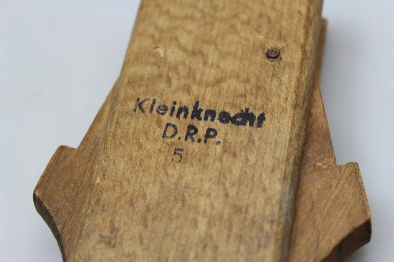 DRP Holzstiefelknecht - Kleinknecht 5.