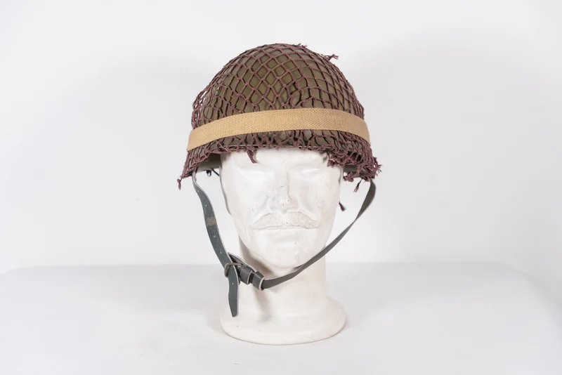 Helm M.33 Italienische Armee Jahre 70/80