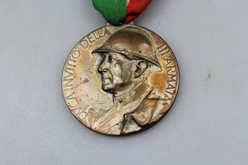 Medaille gewidmet Emanuele Filiberto von Savoyen, Herzog von Aosta