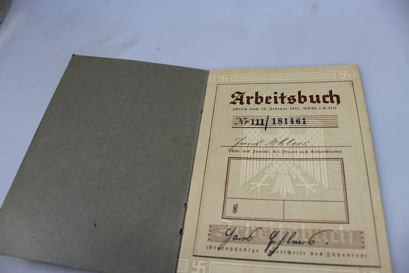 Arbeitsbuch, weitere Dokumente und zwei Einzelfotos