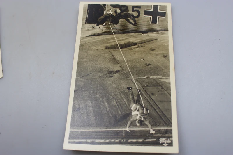 Nr. 3 Postkarten aus einer Luftwaffenserie