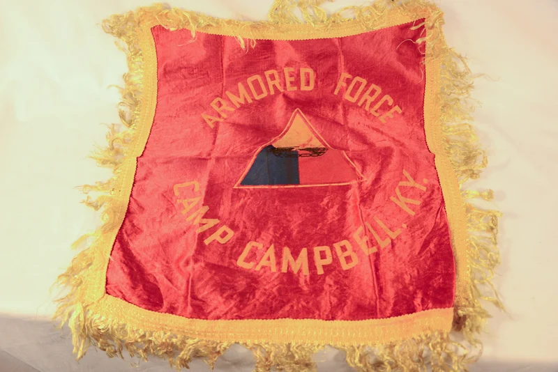 Souvenirs von Camp Fort Campbell - KY - "Armored Force" WW2