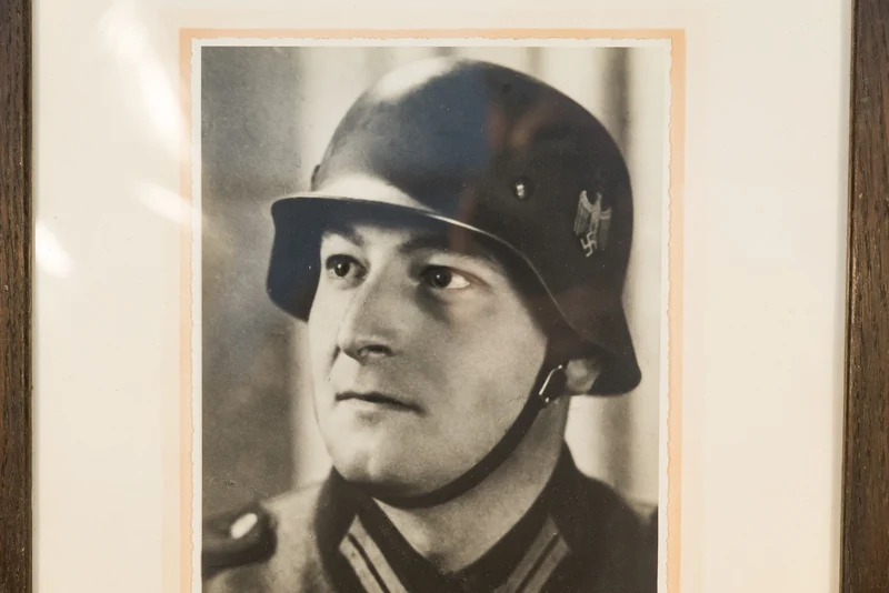 Heer Portraitfoto im Rahmen 48x38 cm