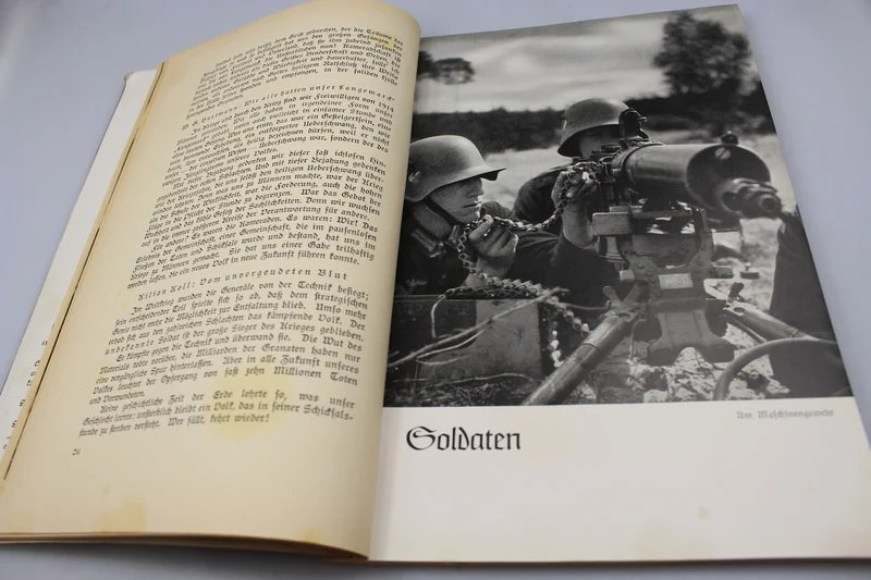 „Volk un Welt“, August 1939