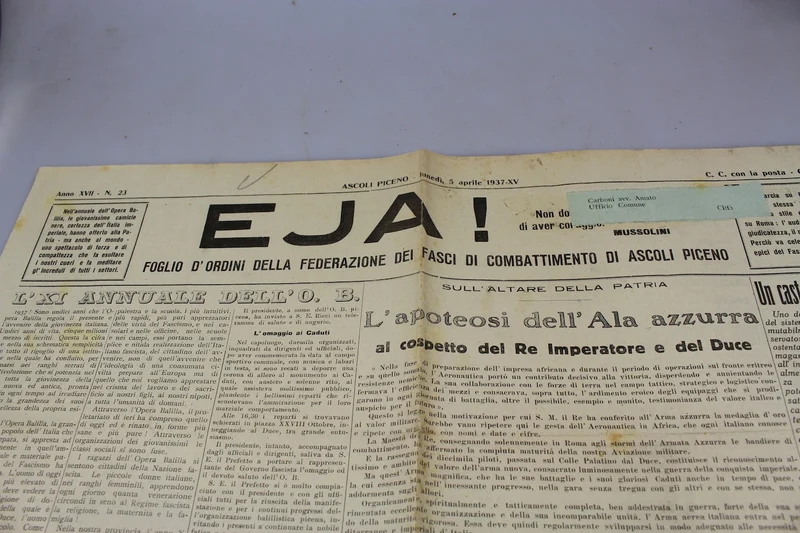"Hey!" 5. April 1937