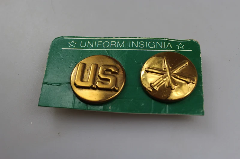 Nachbau eines Kragenscheibenpaares der US Army