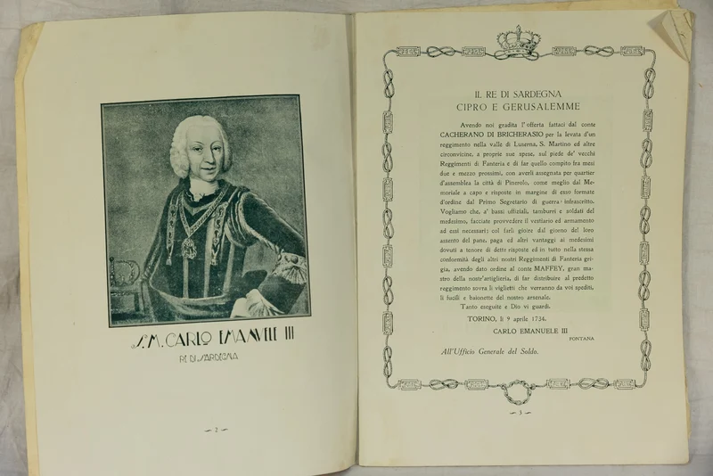 Fotobroschüre mit der Geschichte des 9. Regina-Regiments der REI