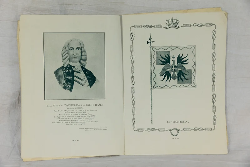Fotobroschüre mit der Geschichte des 9. Regina-Regiments der REI
