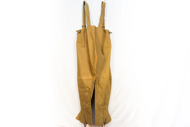Spezifische britische Bikerhosen/Overalls aus dem 2. Weltkrieg