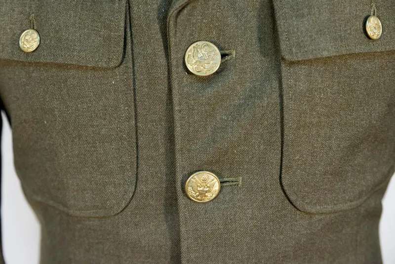 Dienstjacke der US-Armee aus dem 2. Weltkrieg