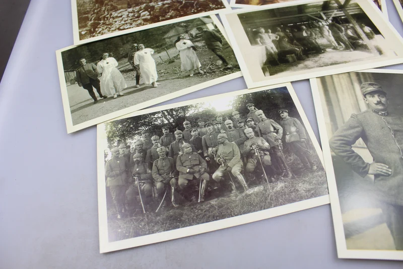 Mappe mit 8 Reproduktionen italienischer Postkarten aus dem 1. Weltkrieg
