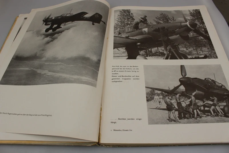 "Ein Fliegerkorps im Einstz Ost" - Verlag F. Bruckmann - München