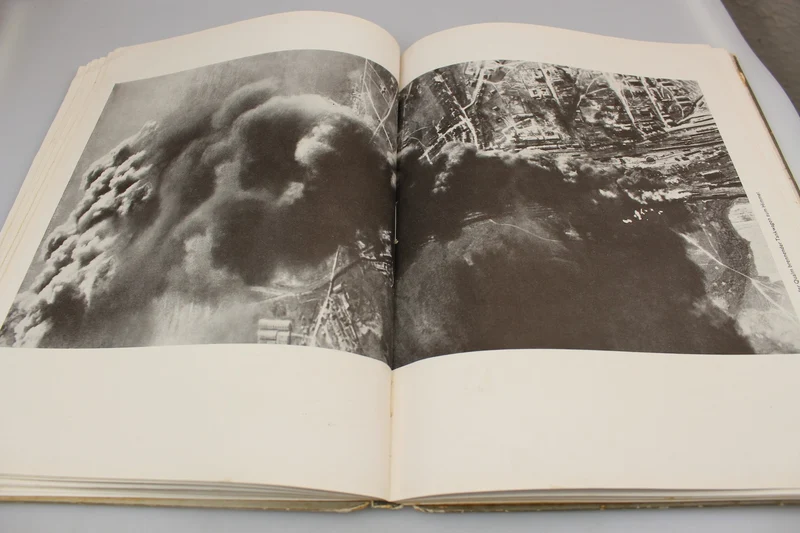 "Ein Fliegerkorps im Einstz Ost" - Verlag F. Bruckmann - München