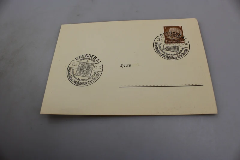 # 7 verschiedene Briefmarken mit 7 verschiedenen Abstempelungen
