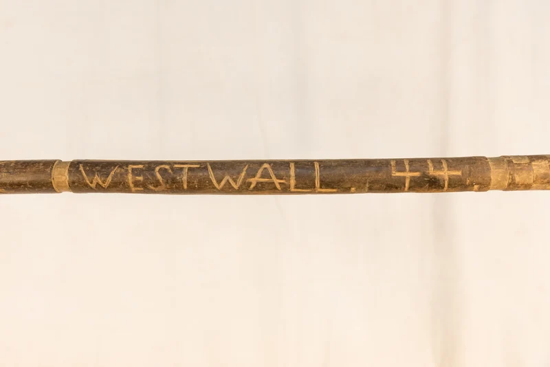 "Wolchow", Spazierstock