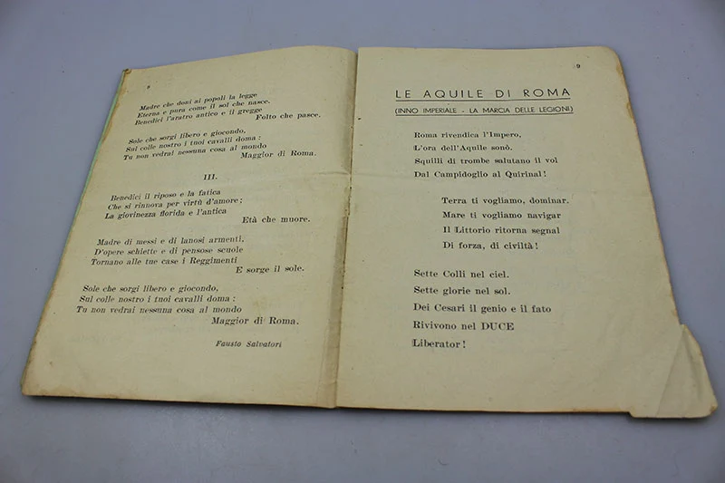 „Lieder der Revolution“ von GIL