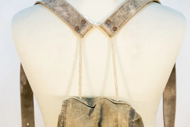 Deutscher Rucksack aus dem 2. Weltkrieg aus italienischer Kriegsbeute