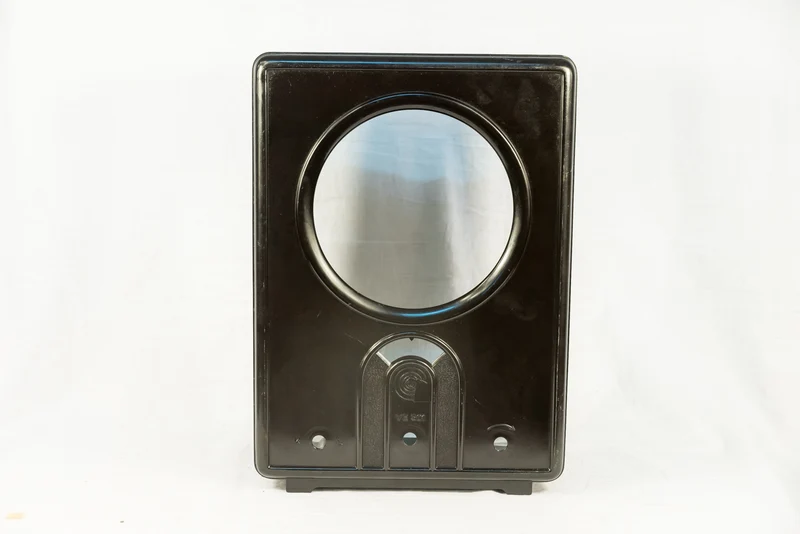 Bakelitgehäuse des Radios VE-301
