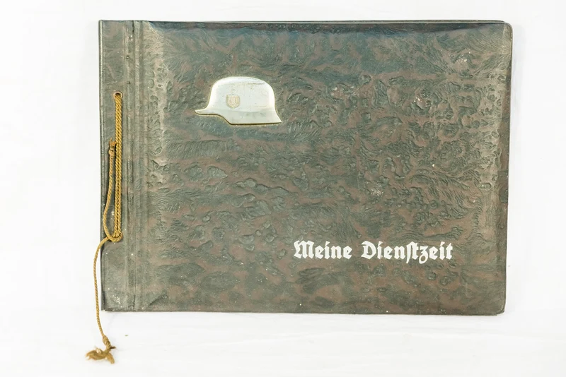 Fotoalbum „Meine Dienstzeit“. Leer