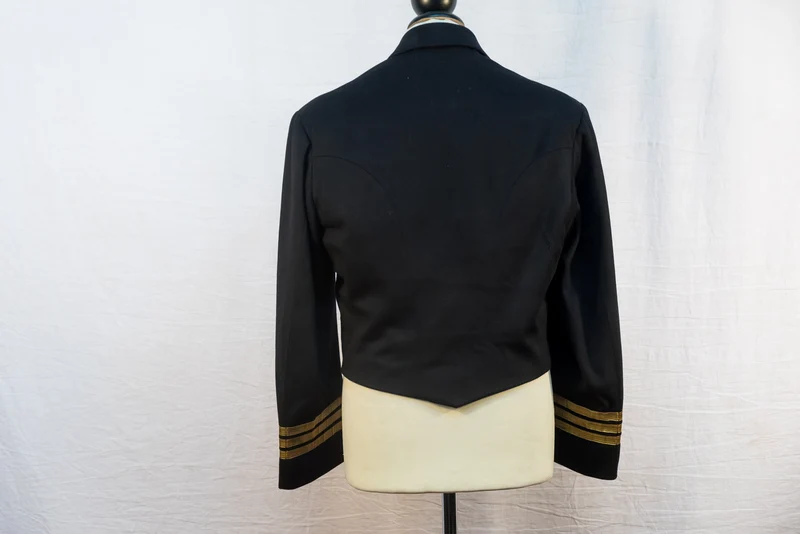 „Dinner Jacket“ Nachkriegs-Royal Navy