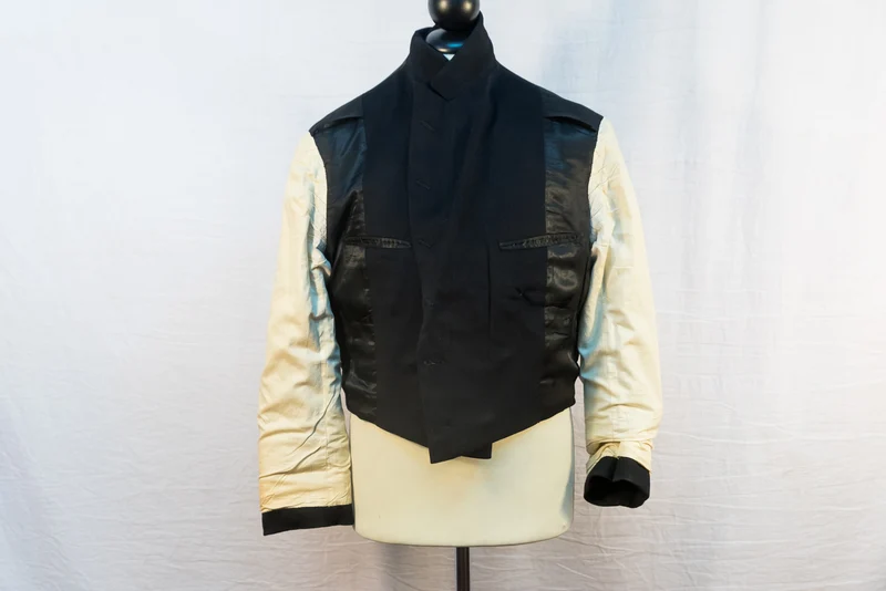 „Dinner Jacket“ Nachkriegs-Royal Navy
