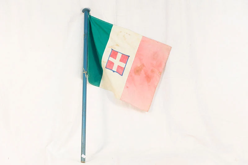 Dreifarbige Flagge von Savoyen komplett mit Stange