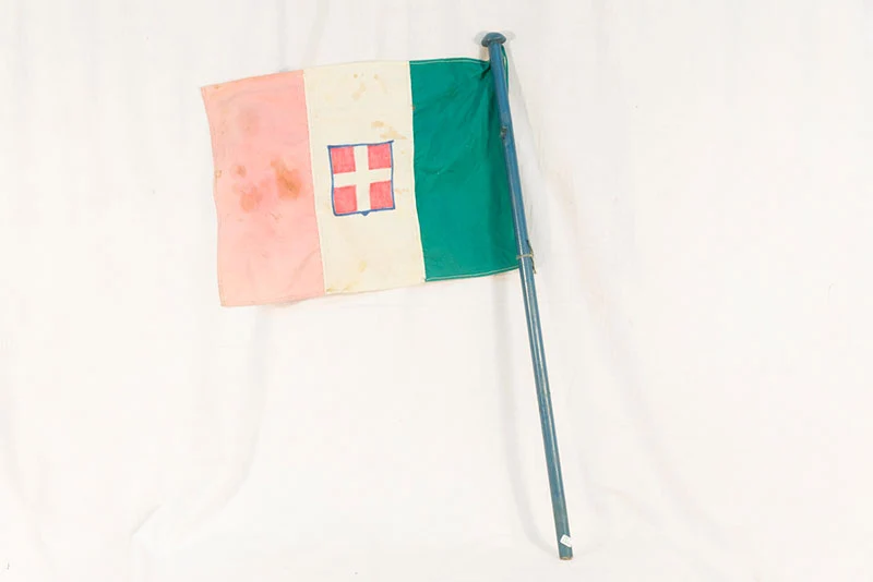 Dreifarbige Flagge von Savoyen komplett mit Stange