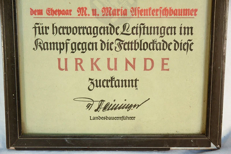 Urkunde 1942 im Zeitrahmen