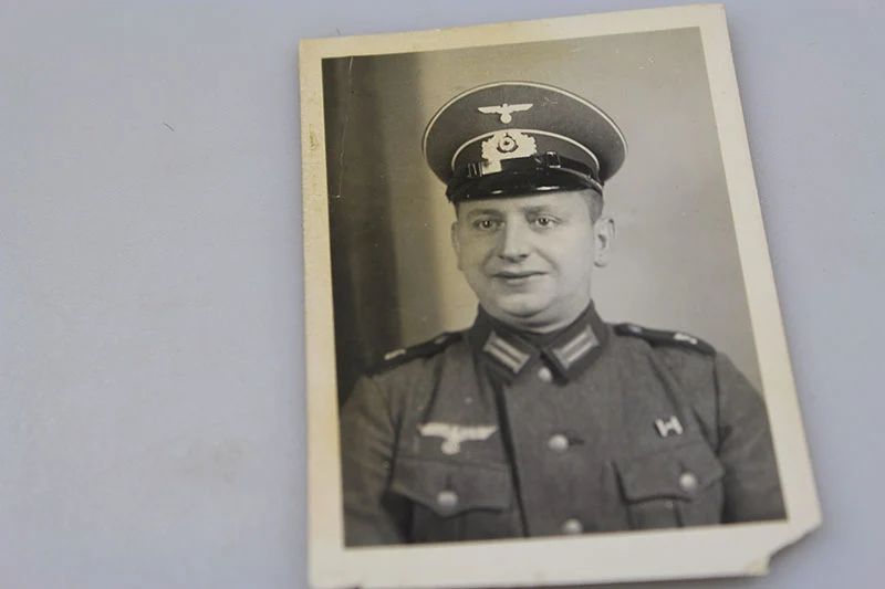 Nr. 5 Passfoto der Wehrmacht
