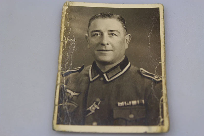 Nr. 5 Passfoto der Wehrmacht