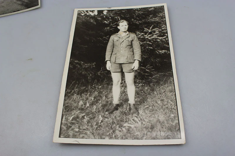 Paarfoto Heer, alleinstehender Soldat