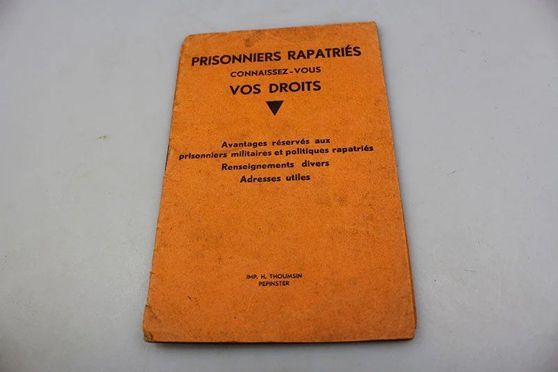 Französisches Handbuch für deutsche Häftlinge
