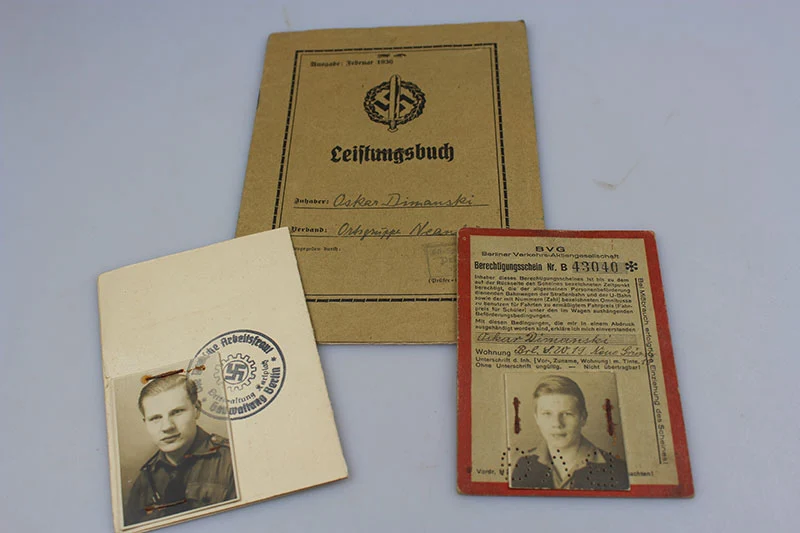 Leistungbuch + NSBO-Karte
