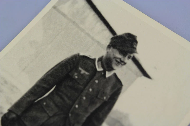 Fotos auf dem "Feld" der Wehrmacht
