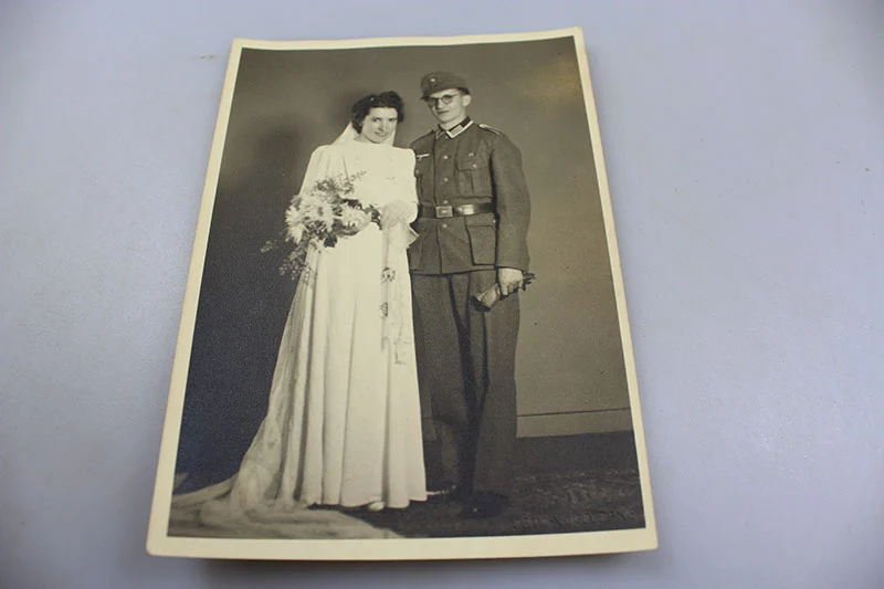 Hochzeitsfoto der Wehrmacht