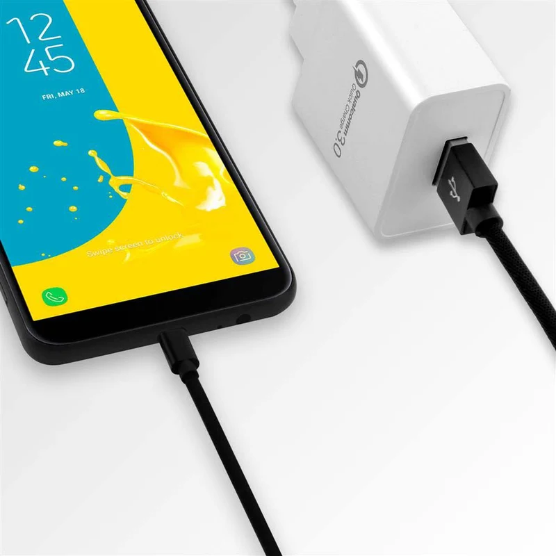 Cadorabo Micro USB Kabel 1 Meter Micro USB Kabel 2.4A kompatibel mit Geräten mit Micro USB Anschluss z.B. Smartphones, Tablets, Laptops und mehr - Ladegerät Ladekabel Adapter