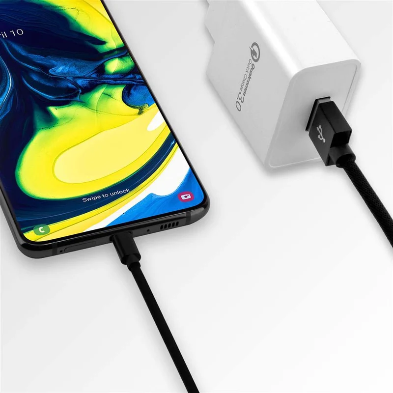 Cadorabo Typ C USB Kabel 1 Meter USB Typ C Kabel 2.4A kompatibel mit Geräten mit USB C Anschluss z.B. Smartphones, Tablets, Laptops und mehr - Ladegerät Ladekabel Adapter