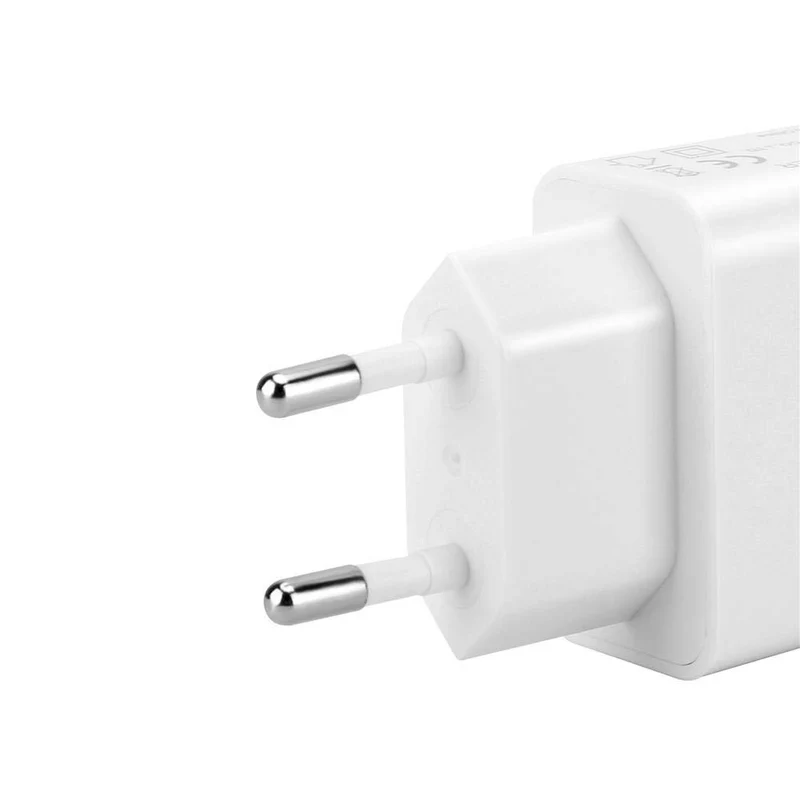 Cadorabo 2-Port USB Netzteil 11W 5V / 2.2A Ladegerät - Wandladegerät Ladeadapter Ladestecker mit Digitaler LED Anzeige und je 2 Anschlüssen kompatibel mit Smartphone, Tablet, Navi uvm.