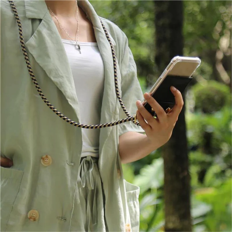 Cadorabo Handy Kette kompatibel mit Samsung Galaxy NOTE 10 PLUS Silikon Schutzhülle mit Gold Ringen, Kordel Band und abnehmbarem Etui