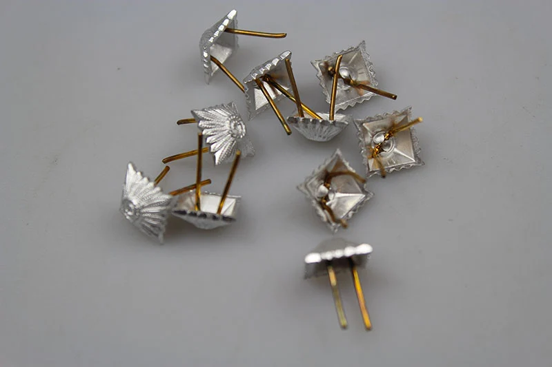 #10 Runennägel der Nachkriegszeit